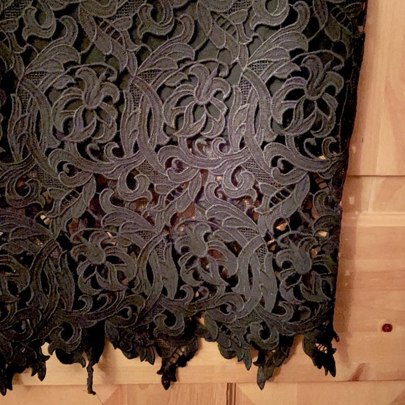 Daily Look Oversize Black Cotton Lace Overlay Pencil Skirt, size M - Picture 2 of 6